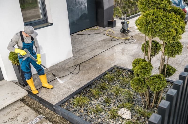 Power Washing vs Pressure Washing: Which Actually Saves Your Home? (2026)